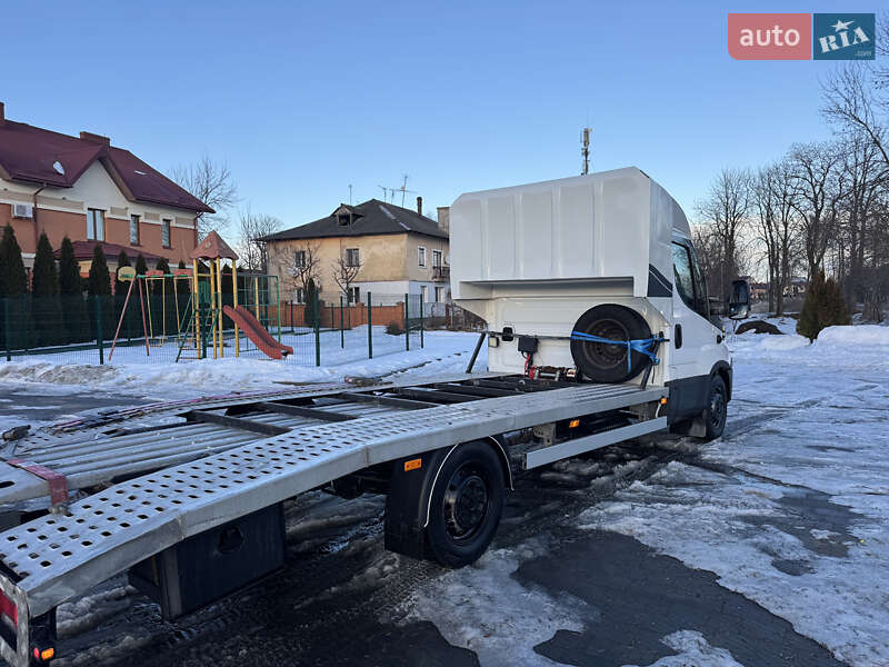 Автовоз Iveco Daily 2018 в Яворове