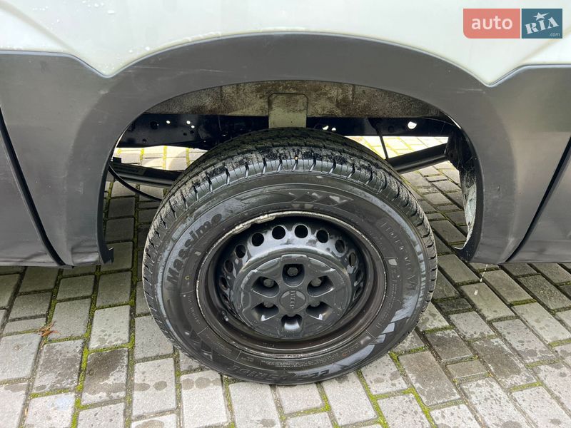 Вантажний фургон Iveco Daily 2015 в Самборі