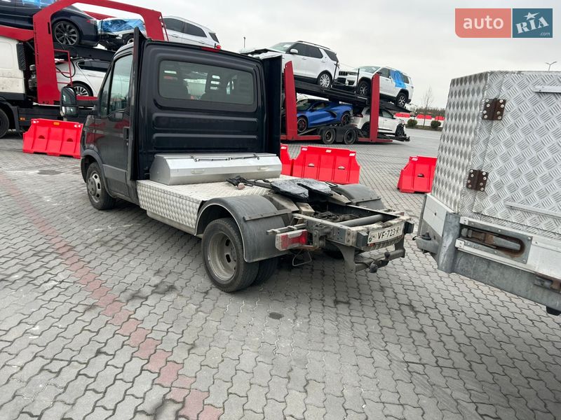 Тягач Iveco Daily 2013 в Львове