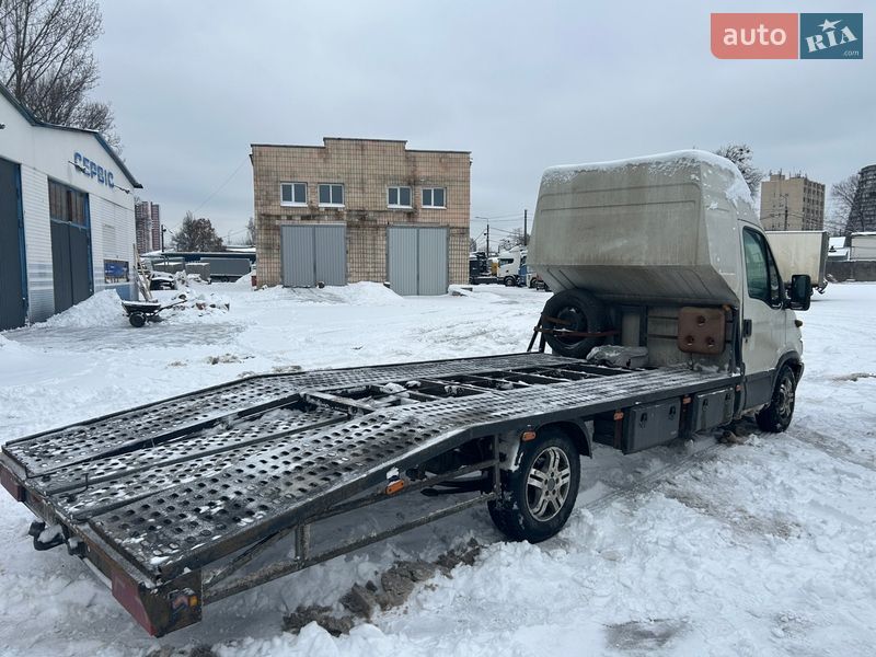 Автовоз Iveco Daily 2004 в Киеве
