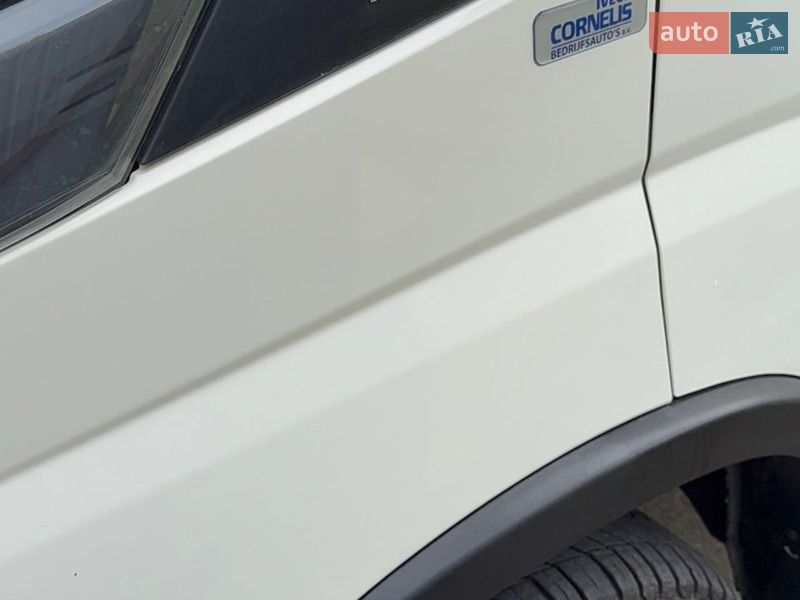 Грузовой фургон Iveco Daily 2016 в Николаеве