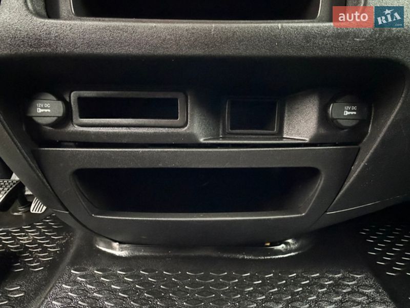 Грузовой фургон Iveco Daily 2019 в Луцке фото 39 Грузовой фургон Iveco Daily 2019 в Луцке