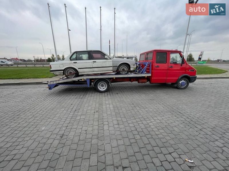 Эвакуатор Iveco Daily 1997 в Киеве фото 12 Эвакуатор Iveco Daily 1997 в Киеве