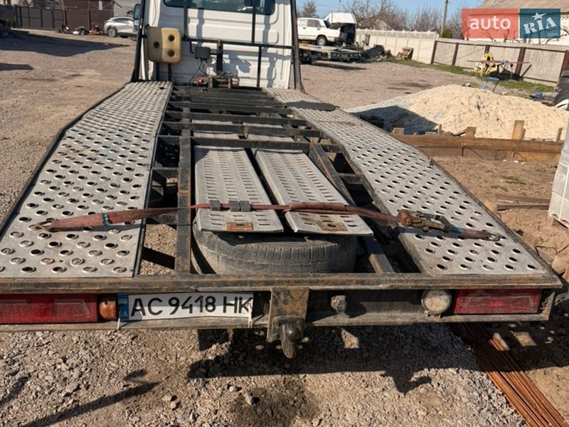 Эвакуатор Iveco Daily 2004 в Василькове