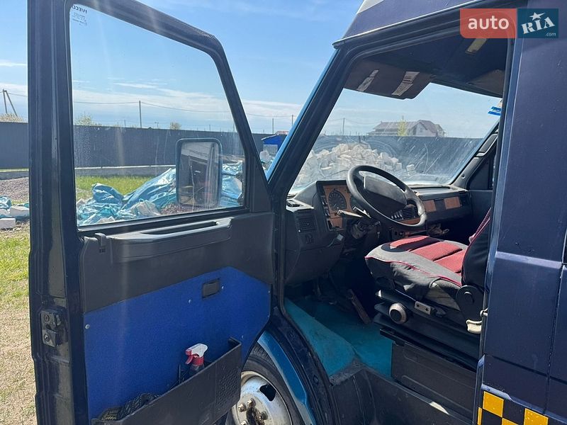 Эвакуатор Iveco Daily 1996 в Обухове