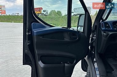 Грузовой фургон Iveco Daily 2017 в Львове