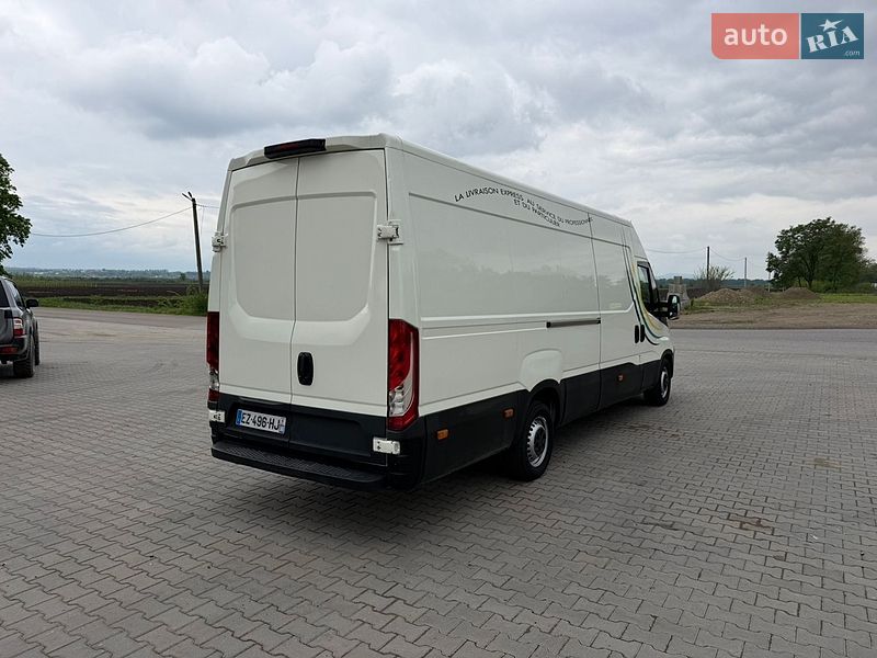 Грузовой фургон Iveco Daily 2018 в Черновцах