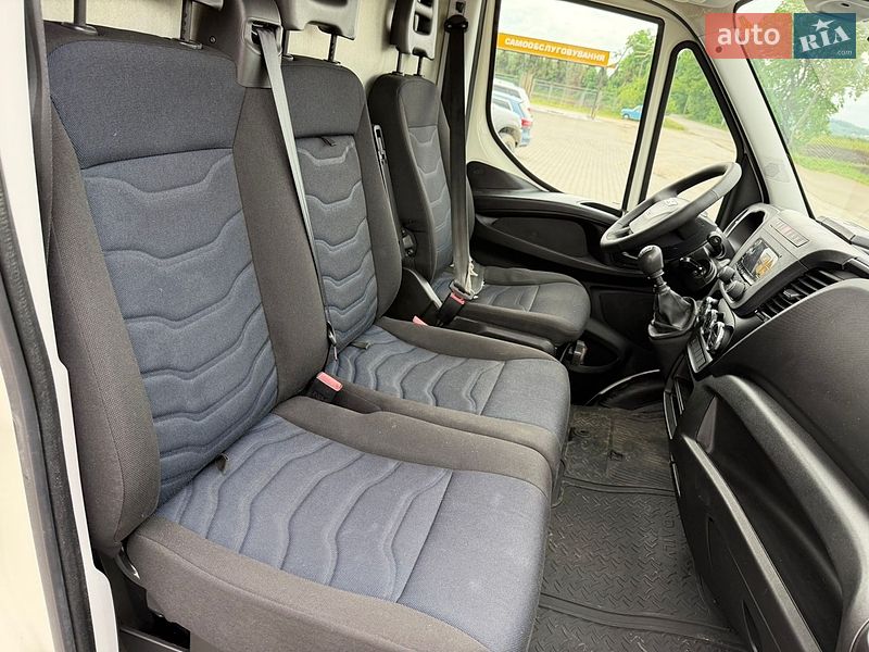 Грузовой фургон Iveco Daily 2018 в Черновцах