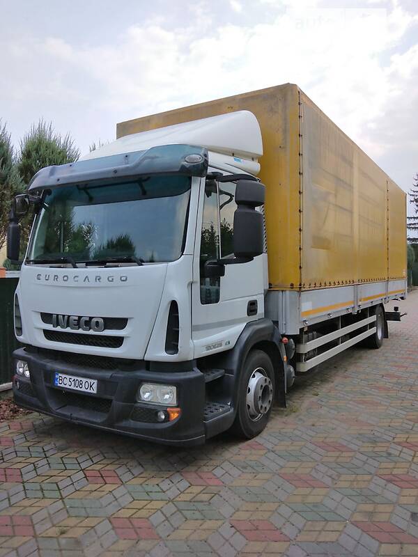 Тентований Iveco EuroCargo 2013 в 
