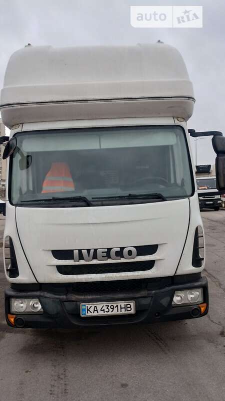 Вантажний фургон Iveco EuroCargo 2012 в Києві