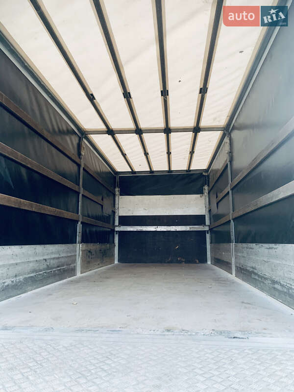 Тентованый Iveco EuroCargo 2011 в Мукачево