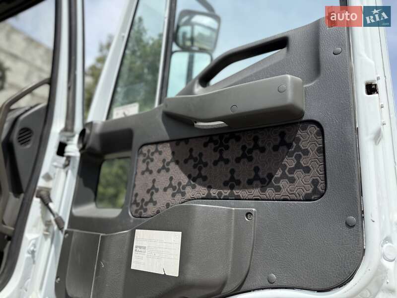 Евакуатор Iveco EuroCargo 2000 в Павлограді