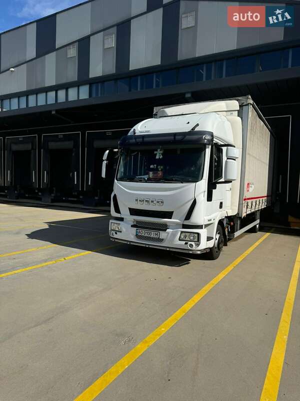 Тентованый Iveco EuroCargo 2012 в Иршаве