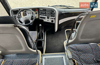 Туристичний / Міжміський автобус Iveco EuroCargo 2009 в Чернівцях