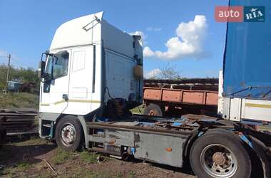Тягач Iveco EuroStar 2000 в 