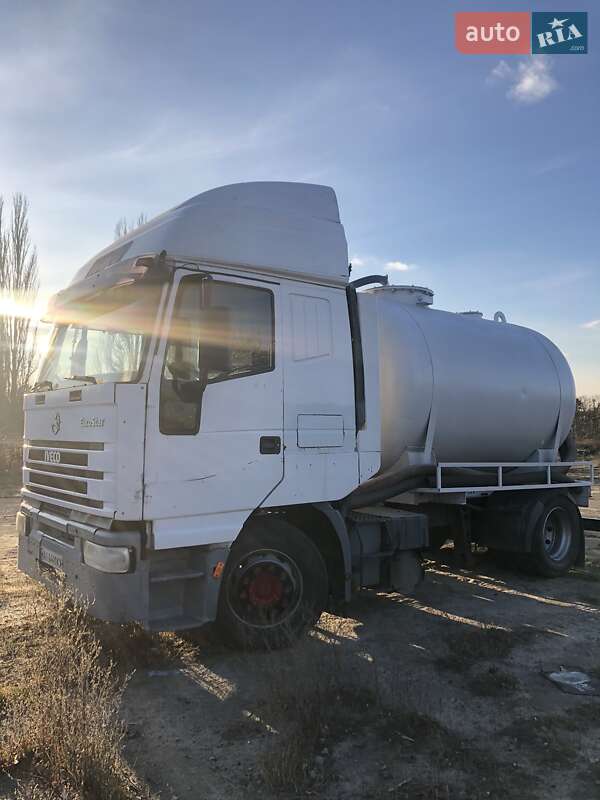 Цистерна Iveco EuroStar 2000 в Фастове