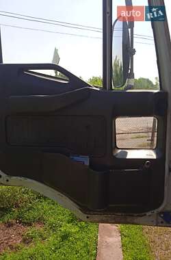 Тентованый Iveco EuroTech 2001 в 