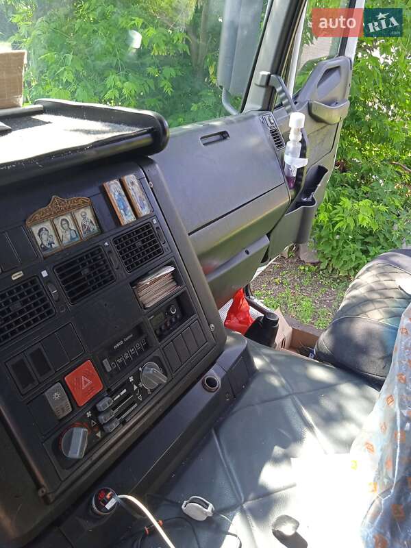 Тентованый Iveco EuroTech 2001 в Хмельницком