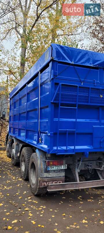 Самосвал Iveco EuroTrakker 2006 в Одессе