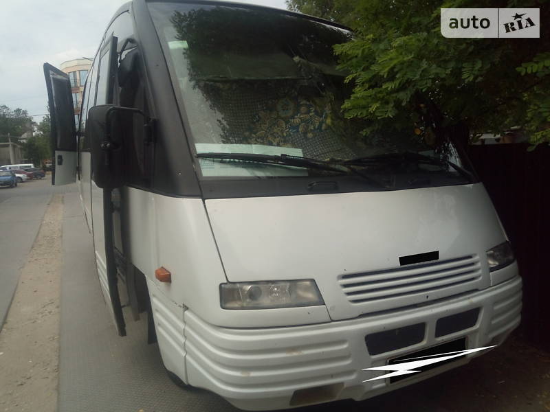 Туристический / Междугородний автобус Iveco Mago 1995 в Борисполе