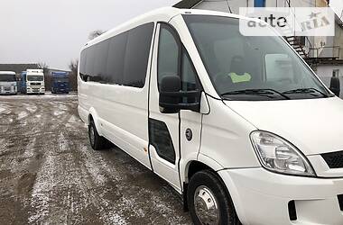 Туристический / Междугородний автобус Iveco Mago 2011 в Хотине