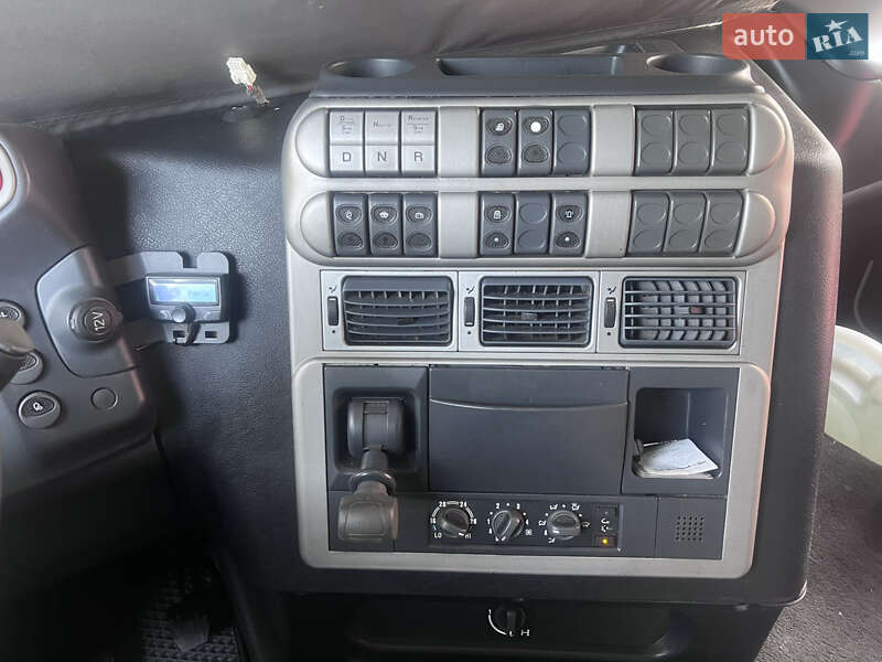 Тягач Iveco Stralis 2012 в Львові