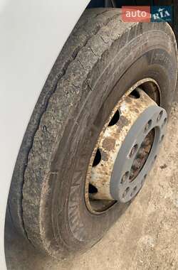Тягач Iveco Stralis 2012 в 