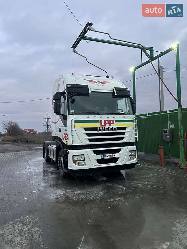 Тягач Iveco Stralis 2011 в 