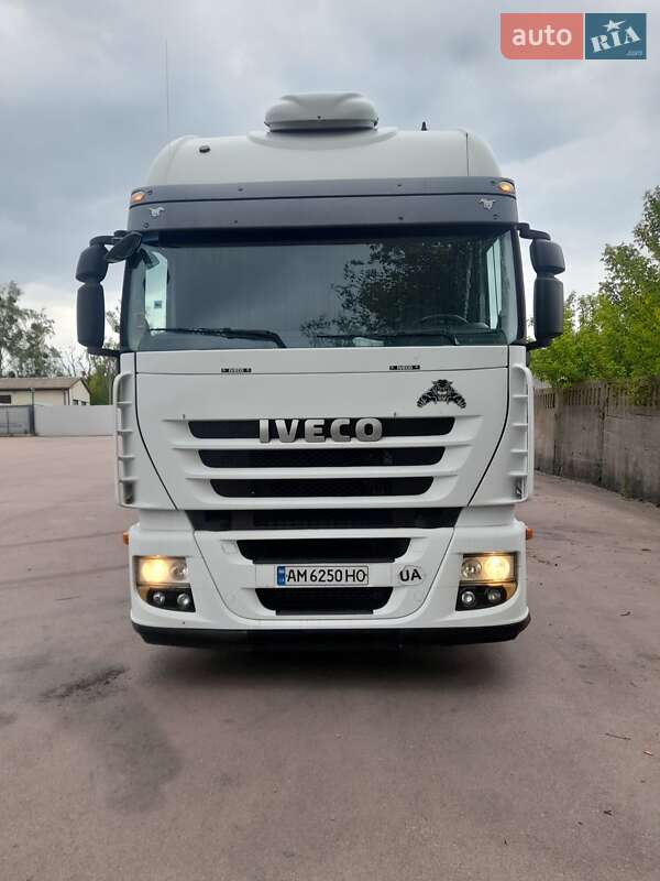 Тягач Iveco Stralis 2008 в Лугинах