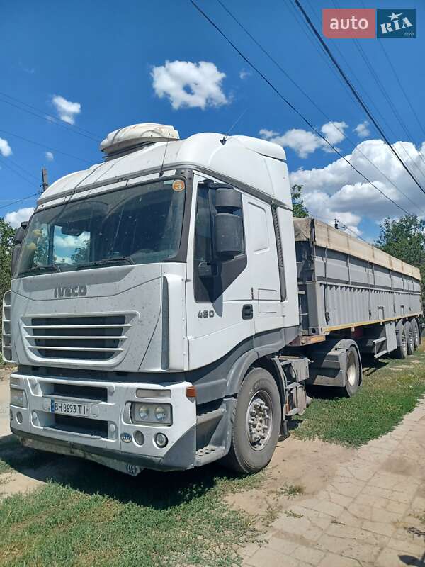 Зерновоз Iveco Stralis 2006 в Балте