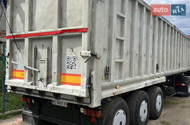 Тягач Iveco Stralis 2013 в  фото 35 Тягач Iveco Stralis 2013 в
