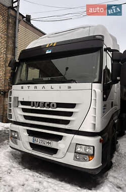 Тягач Iveco Stralis 2010 в Києві