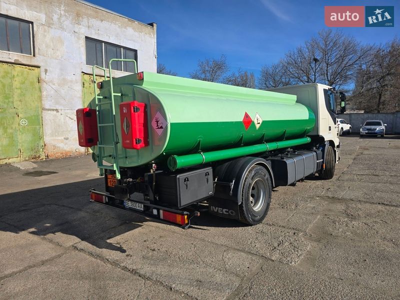 Цистерна Iveco Stralis 2012 в Николаеве