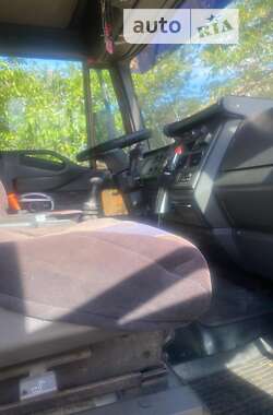 Тентованый Iveco Tector 2002 в 