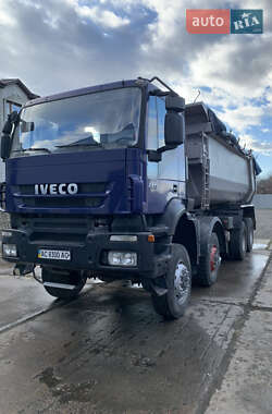 Самосвал Iveco Trakker 2008 в Луцке