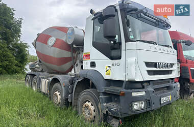 Бетонозмішувач (Міксер) Iveco Trakker 2011 в Умані