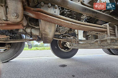 Бетономешалка (Миксер) Iveco Trakker 2011 в 