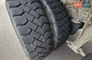 Бетономешалка (Миксер) Iveco Trakker 2011 в 