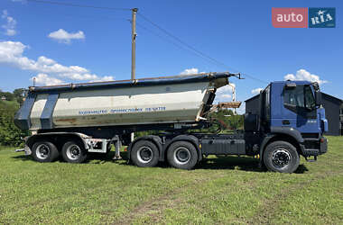 Самосвал Iveco Trakker 2007 в 