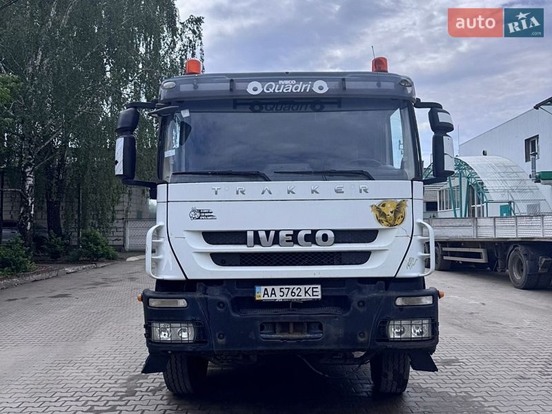 Тягач Iveco Trakker 2008 в Житомире
