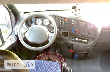 Микроавтобус (от 10 до 22 пас.) Iveco TurboDaily пасс. 2000 в Бердянске