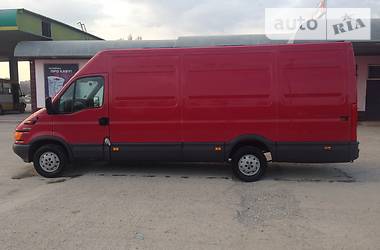 Грузовой фургон Iveco TurboDaily 2003 в 