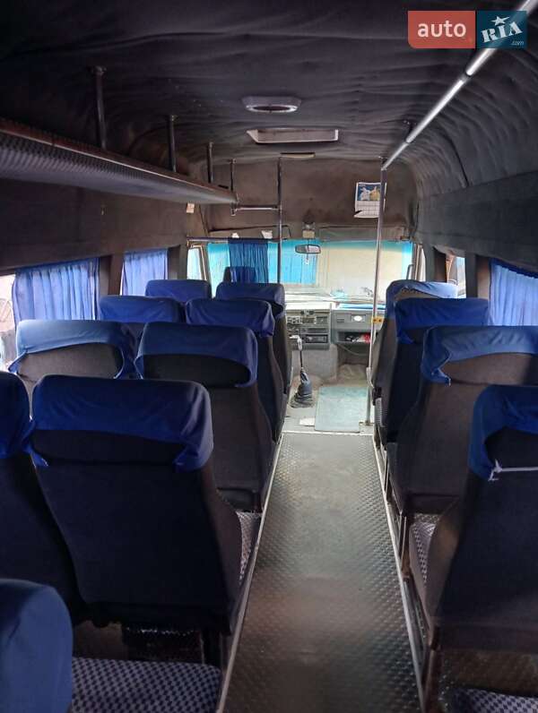 Микроавтобус Iveco TurboDaily 1998 в Килии фото 8 Микроавтобус Iveco TurboDaily 1998 в Килии