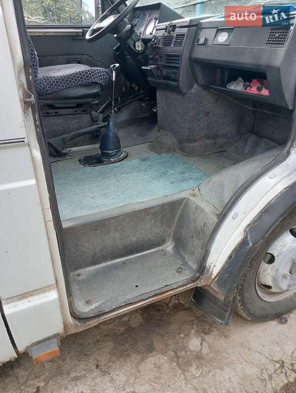 Микроавтобус Iveco TurboDaily 1998 в Килии фото 6 Микроавтобус Iveco TurboDaily 1998 в Килии