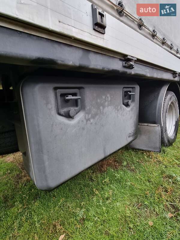 Вантажний фургон Iveco TurboDaily 2008 в Лубнах