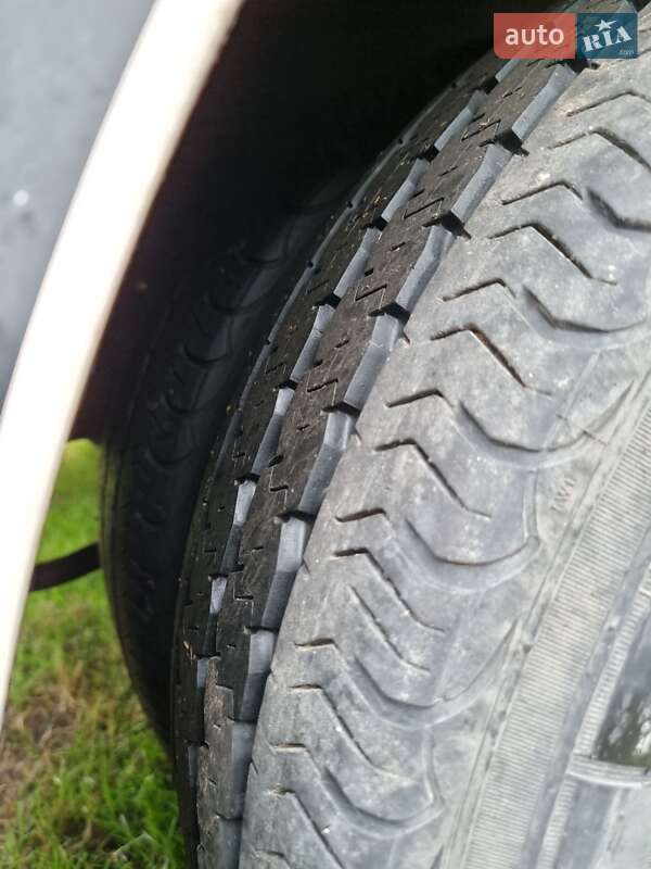 Вантажний фургон Iveco TurboDaily 2008 в Лубнах