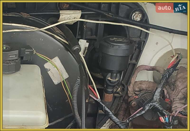 Автовоз Iveco TurboDaily 2001 в Калуші