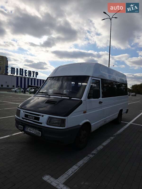 Мікроавтобус Iveco TurboDaily 1999 в Одесі фото Мікроавтобус Iveco TurboDaily 1999 в Одесі