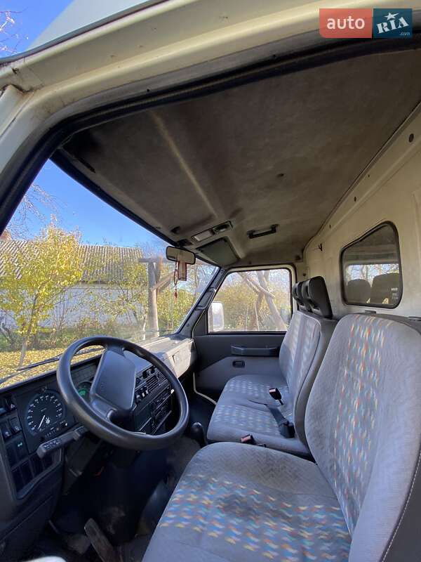 Грузовой фургон Iveco TurboDaily 1998 в Любаре