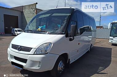 Туристический / Междугородний автобус Iveco Wing 2010 в Чернигове